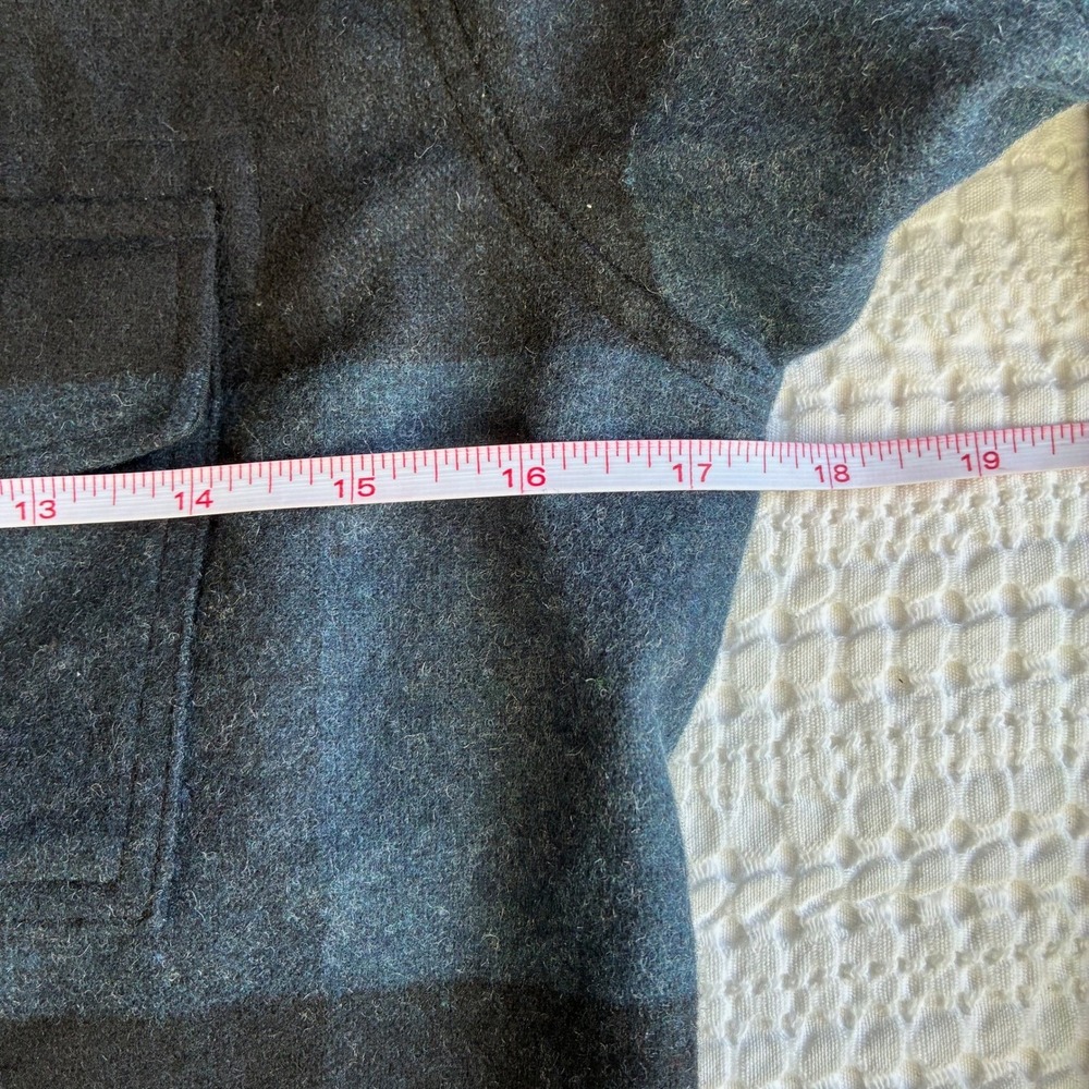 Fjallraven Canada Shirt Women XS Navy Black Plaid Wool Blend Flannel Button Up - Picture 13 of 15